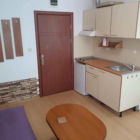 Apartment Rainbow 2 Sunny Beach * サニービーチ