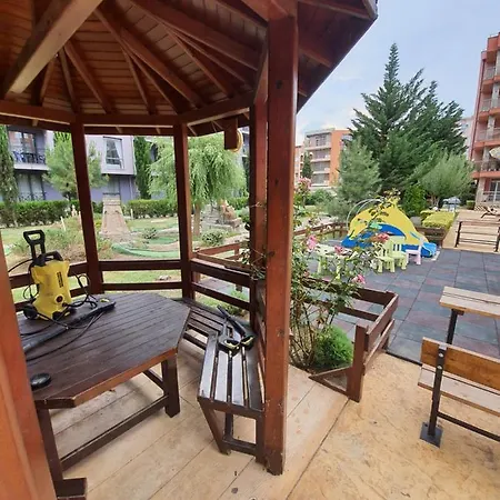 Apartment Rainbow 2 Sunny Beach サニービーチ